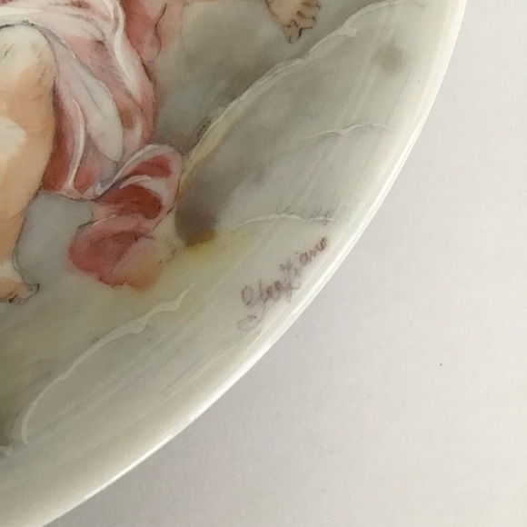 Limoges France Gold Accent Plate Dish 7.5” Hand Painted Cherubs Porcelain Signed - Picture 10 of 16